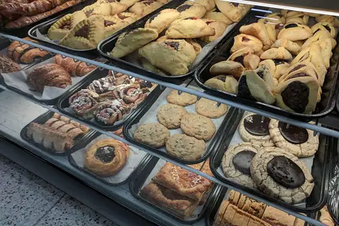 Greggs The Bakers Clarkston photo 1